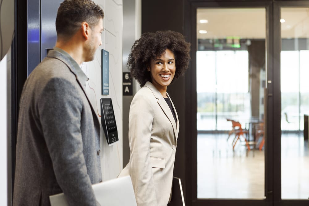 TK Elevator Vertriebsteam bei der Arbeit