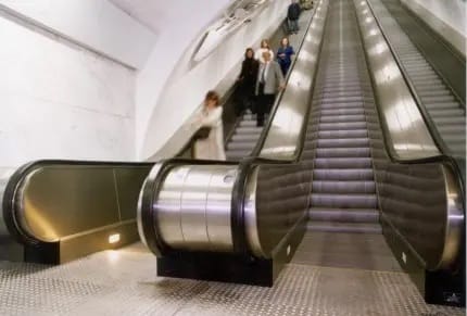 TKE INSTALLIERT DIE LÄNGSTE ROLLTREPPE DER WELT